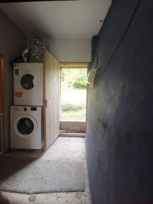 West Down Rural Historic Farmhouse - A Peaceful Escape מראה חיצוני תמונה
